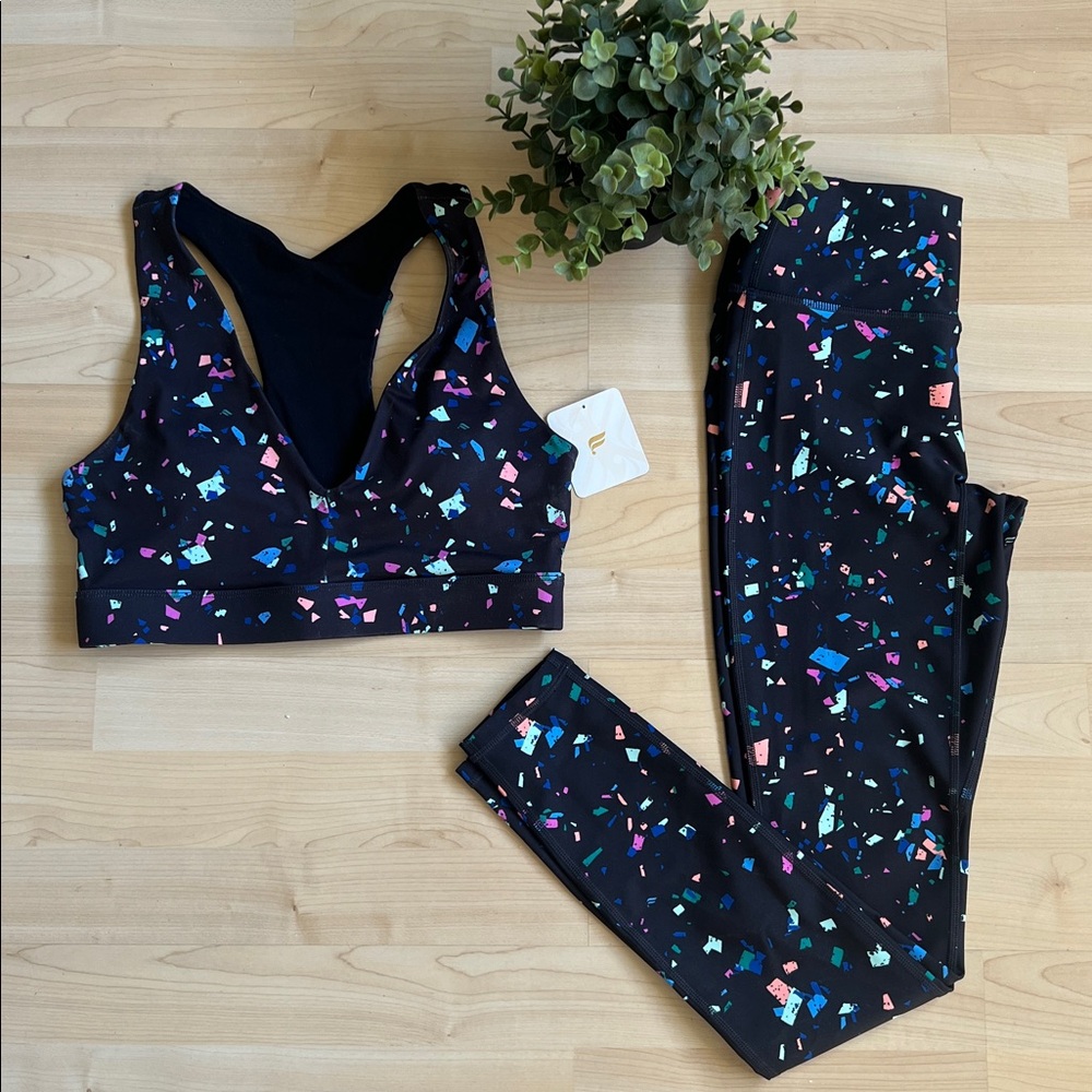 Fabletics leggings and sports bra set